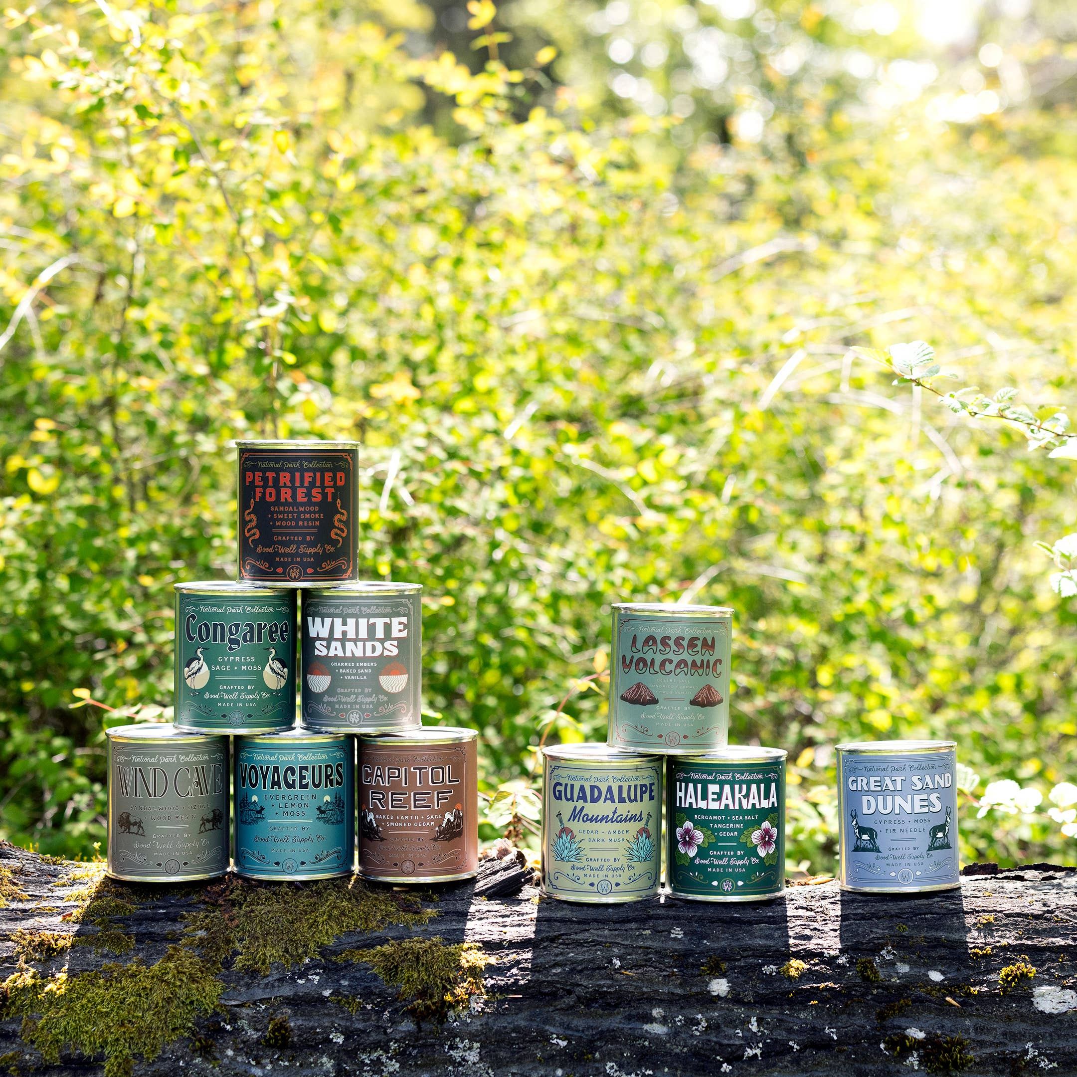 Crater Lake National Park Candle: 1/2 Pint / Wood wick